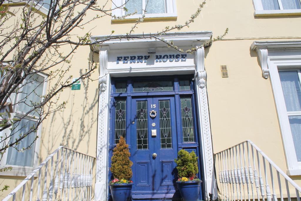 Ferry House Bed & Breakfast Dun Laoghaire Exterior foto