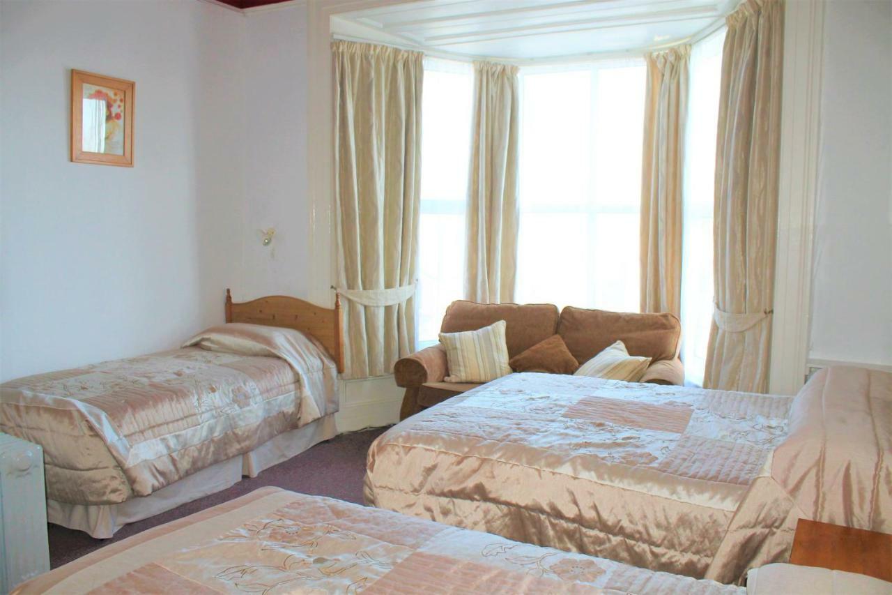 Ferry House Bed & Breakfast Dun Laoghaire Exterior foto